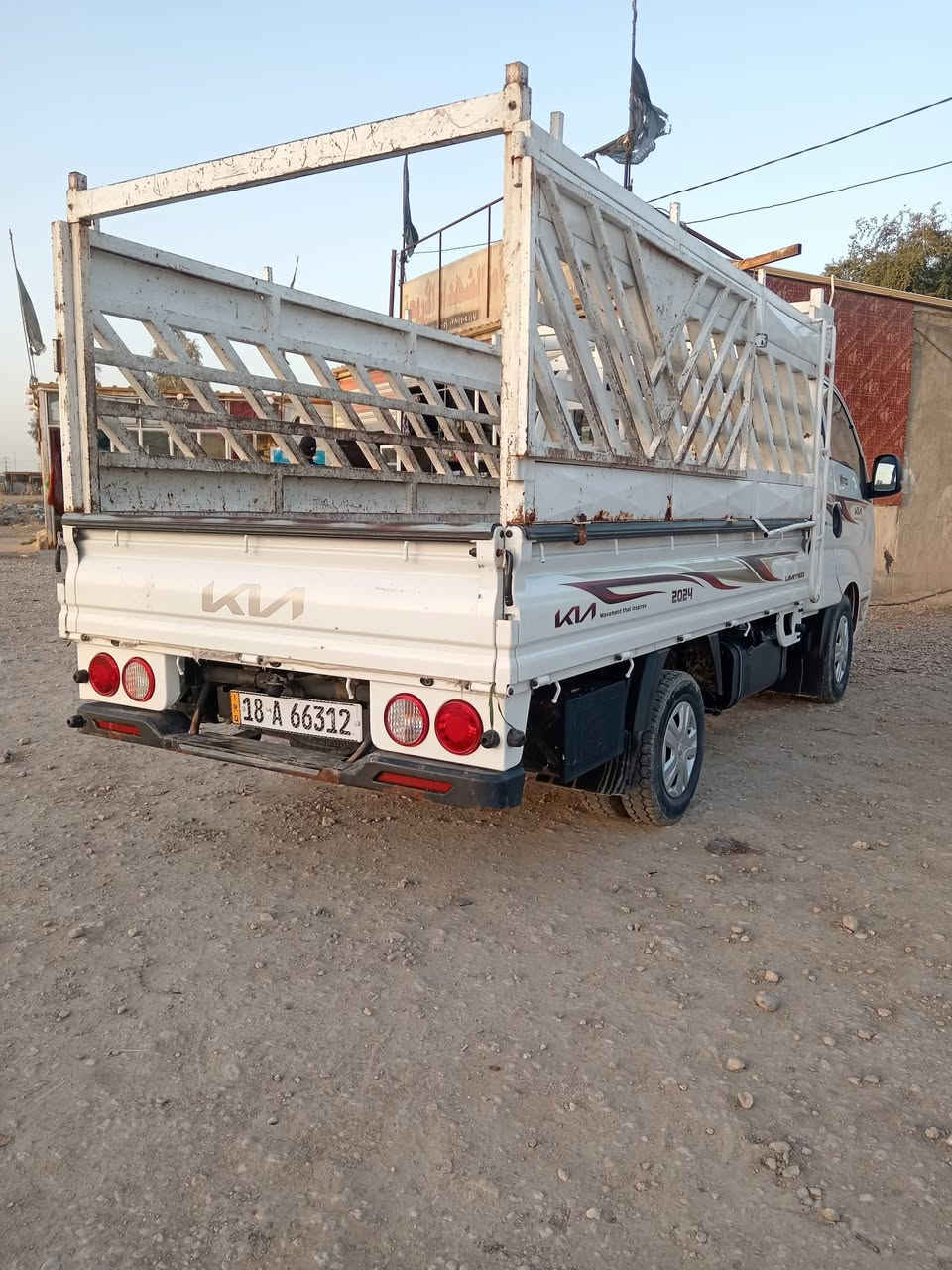 كيه بنكو
وارد اردني مكفوله كفاله عامه ماشيه 37 الف حقيقي موديل 2024 
مكانهه بابل مشروع المسيب
السعر 160 وبيهه مجال
للاستفسار ***********
