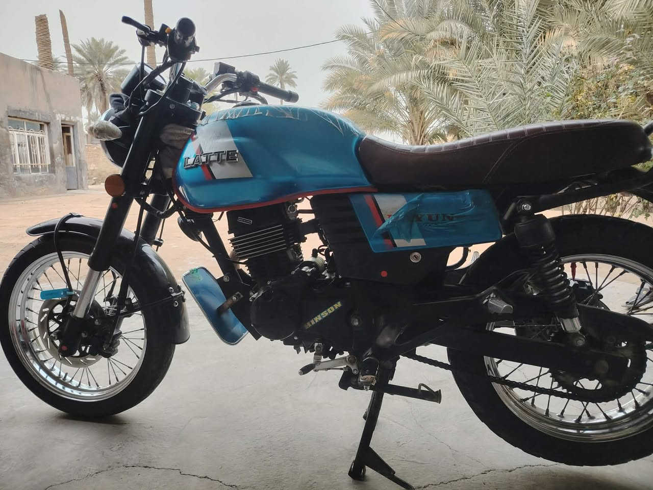 السلام عليكم دراجه دايون ليتي موديل 21مكينه200الدراجه مكفوله من كلشي وماعيزه برغي واحد رقمي *********** المكان بني مسلم السعر خاص
