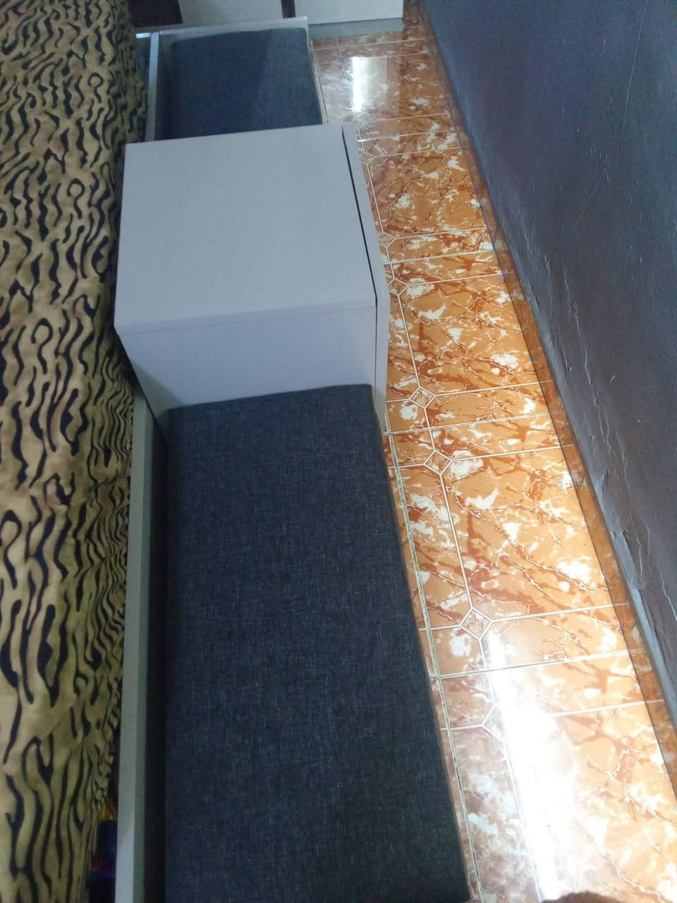 سلام عليكم عندي غرفه  اللبيع بيه ضرر بس بل جامه مال جربايه صغير اخذته مليون و 750  مليون وبيه مجال العنوان نفق الشرطه مرساله خاص


**إذا كنت صاحب هذا الإعلان وتريد حذفه لأي سبب، رجاءا أرسل رسالة إلى الدعم الفني**