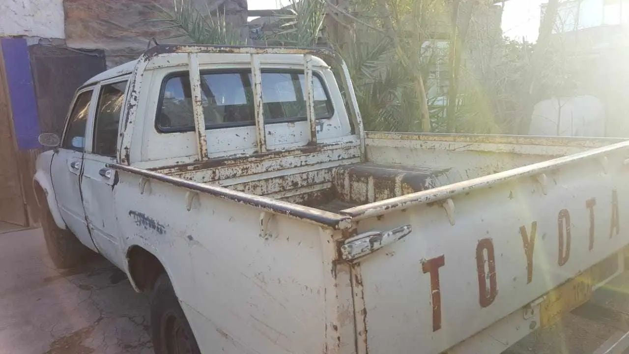 للبيع تويوتا ستاوت 82 بغداد رقم أصفر سنويه عظم لنهاية 2024 محرك مجفت قبل سنه كير جيد باتري جيد تاييرات  جيده السياره شغاله نستعمله يرادله  سمكره تعمير وخزان بنزيين السعر  23  ورقه


**إذا كنت صاحب هذا الإعلان وتريد حذفه لأي سبب، رجاءا أرسل رسالة إلى الدعم الفني**