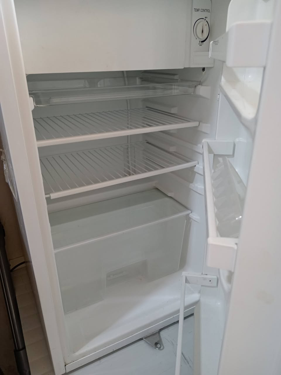 غراض باله كويتيه شرط الشغل للاستفسار التواصل ع الخاص علما العنوان منطقة الرحمانيه مقابل فرع التمار قرب مشتل الرحمن ***********
