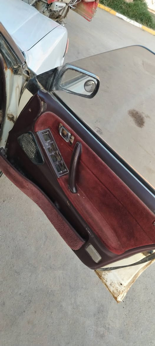 هارتوب موديل 89 يسرا بلاد
سياره مكينه خير من الله
بس الكير بي ضعف
سنتر لوك شغال
تخم تايرات
مكاني ناصريه
سعره 28 بيه مجال قليل
***********
