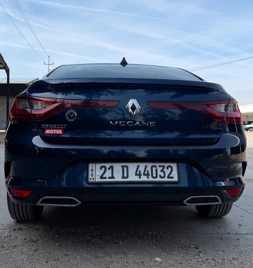 ڕینۆ مێگان 2023 مواسەفات 
بزوێنەر: ١.٦ لیتر، ٤ پستۆن 
• گێڕ: ئۆتۆماتیک
• ڕۆیشتوو: [٢٤،٠٠٠] کم 
• ڕەنگ: [نیلی]
تایبەتمەندییە گرنگەکان:
•خەلیجی سفری شەریکەی موهەنەد
• شاشەی گەورەی لەمس (Touch Screen)
• کامێرای دواوە و حەساسی پێش و دوا
• سیستەمی چوونە ژوورەوەی زیرەک (Keyless Entry) و بەسمە (Push Start) ٢ بەسمەی لەگەڵە
• لایتەکانی LED ڕۆژ و لایتی تەم
• کوشنەکان: جەلد
• سیستەمی جێگیرکردنی خێرایی (Cruise Control)
• سوکان ڤۆلیۆم و بلوتووس (Bluetooth)
• جامەکان و ئاوێنەکان کارەبایین
•سندوق کارەبایی

سعر لە کۆمێنت داوابکە ڕاستەخۆ بۆت دیت 📩 

دۆخی ئۆتۆمبێلەکە:
• ئۆتۆمبێلەکە زۆر پاکە و وەکو نوێ وایە
• بێ بۆیاخ و بێ لێدران
• هەموو کارەباییات و مەکینە و گێڕی بە شەرتە
•ڕۆنی لە (motul)مۆتوڵ گۆڕاوە
•سەنەوی و ژینگە و ڕێگاوبانی تازەیە تا ٢٠٢٩ 
•بەشەرتی تەحویل و غەرامە و وەکالەت
• شوێن: سلێمانی
•
ژمارەی خاوەنی 
 ***********  ***********
