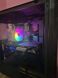 جي تي اكس 1070 • زيون E5 2630 v4 • SSD 256g