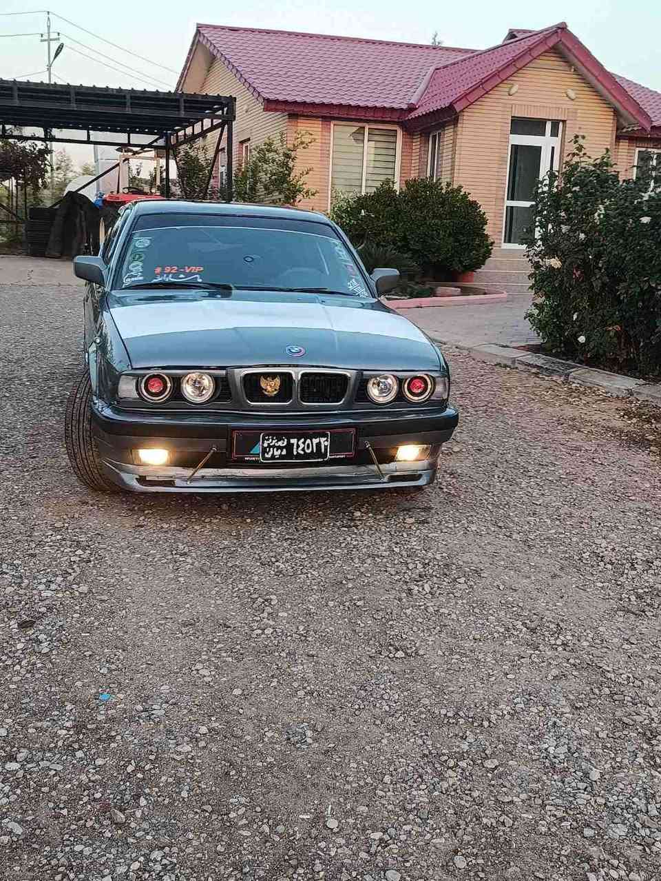 BMW525گێر عادی ئارم پلاستیک هەولێر سەنەوی ئەسڵی بەشەرت سەیارەکە جایزە ماڵی  مۆدێل1992دۆستەارەبایی مەزبوت تەقەو  رەقەی بەشەرت گێرو مەکینەی بەشەرت لێدانێکی خەفیفی سەکنی هەیە سەیارەکە زۆر بەقوەتە 
تێبینی . تکایە مشتەرینی بێزارم مەکە ژ.م*********** أربيل, العراق
