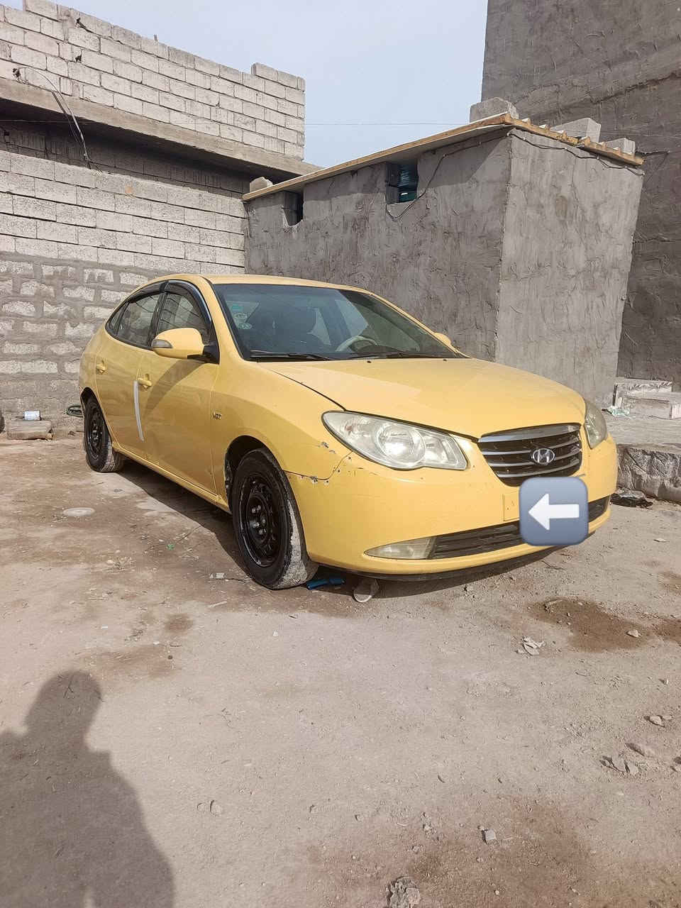 للبيع النترا ٢٠١١ مكينه ١٦٠٠كير جديد منضومه تبريد جديده حداديه زينه تخم تايرات شاشه أندرويد خليجي بيه ٣قطع تبديل بنيد وجامرلغات أمامي
بدون دواخل 
رقمه بابل سنويه بعده ماصاقط 
بيه هيه بس (٢٥٠الف) تنزل من السعر/ شرط التحويل اكاتبك عقد مروري السياره مال جاي والله 
سعره ٩٠وبيه مجال مكاني النجف
 ***********
***********
