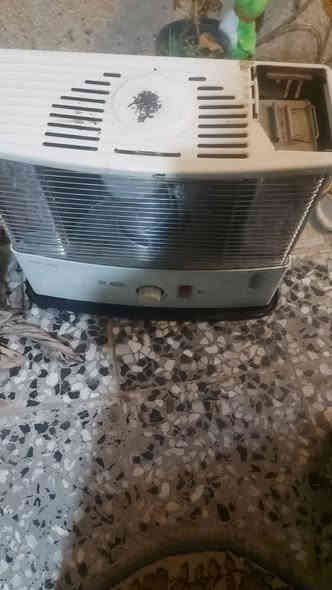 للبيع اثنينهن ب ١٠٠ مكان بغداد حي الكوفه مقابل ام الكبر الغزلان

***********
