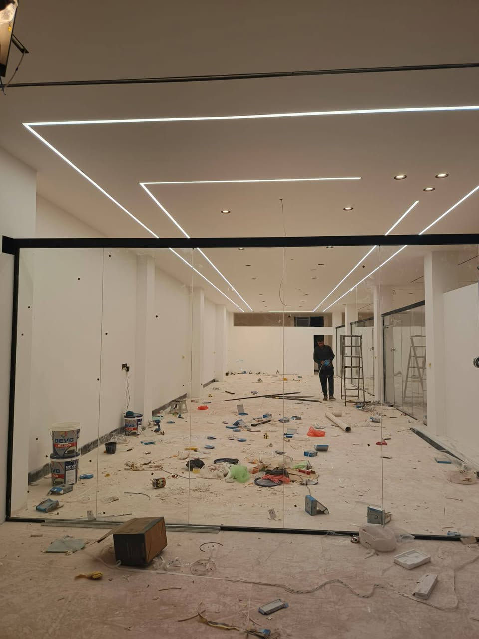 بسم الله والحمد لله سوف يتم بدء جزء من اعمالنا في صلاح الدين بيجي  وكذالك مازالت اعمالنا مستمرة في كركوك تحت الإشراف والتنفيذ اعمالنا تختص بتصميم وتنفيذ أعمال الكهرباء العامة بما تشمل...
تصميم المخططات الهندسية 
 تنفيذ الأعمال الكهربائية وفق الانظمة المنفصلة والمشتركة والمتجزئة للطاقه 
الطاقه الشمسية بما تشمل 
بوردات السيطره بما تشمل  ATS
انظمه الإنترنيت و الكاميرات الانلوك وآل ip 
انظمه الصوتيات والبداله للستفسار الاتصال على الرقم التالي 
#_خليل_محمد_***********__***********
