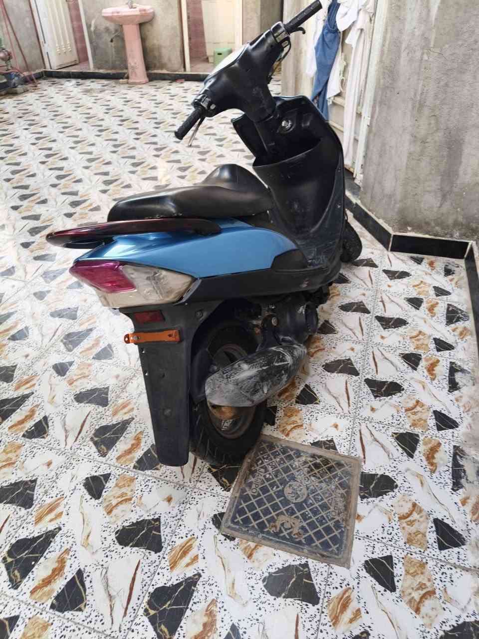 السلام عليكم ماكس عدله اللبيع كفرات تجاريه بوشه 55 مزوده مكينه بيها بخار كايمه عنون بصره زبير *********** سعر 500 وبيها مجال قليل الموشراي لا ينتصل جوه 400 مابيع
