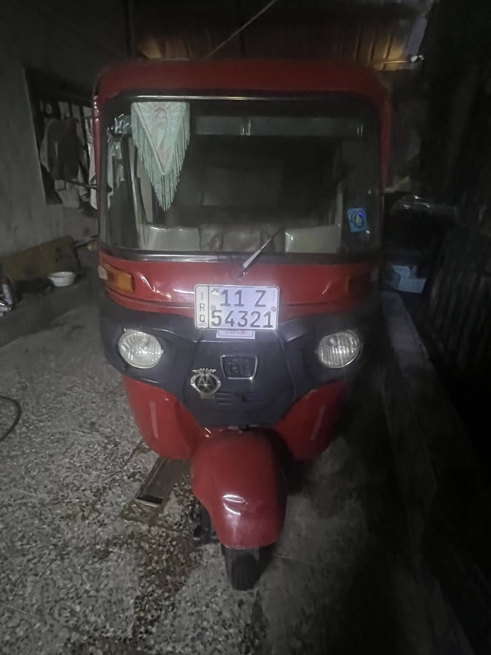 سلام عليكم مره رخصت لادمن تكتك للبيع موديل 17 تكتك نضيفه وخير من الله رقم وسنويه تحويل ثاني يوم تكتك كلشي ماناقصها كبل للشغل رقمي *********** سعرها 4ونص وبيها مجال قليل حك الجيه
