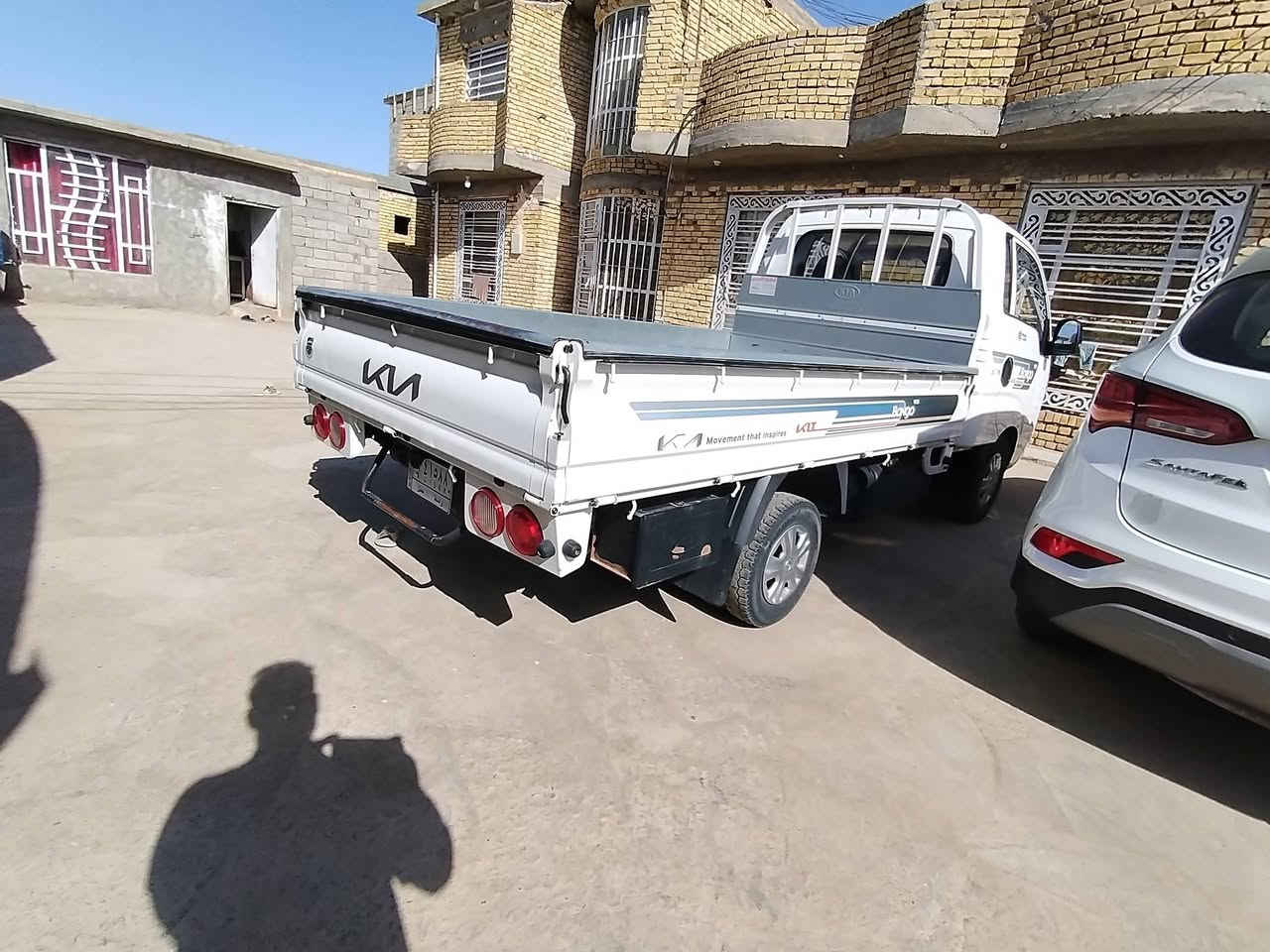 🚘 كيا حمل للبيع
موديل 2023
📍 رقم واسط
📏 الممشى: 55,000 كم
📝 السيارة باسمي وتحويل فوري  ثاني يوم
كفاله عامة ما مفتوح بيهه برغي
💰 السعر 148 وبيه مجال
📞 رقم الهاتف: ***********
📞 رقم ثاني: ***********
