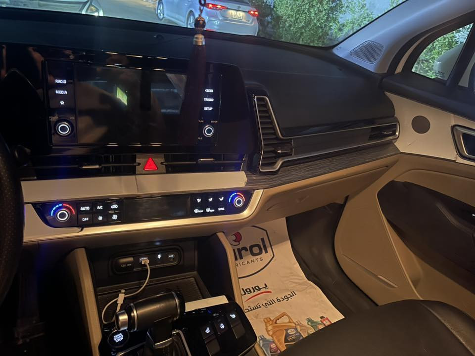 السلام عليكم سبورتج 2024 فول عده البونرامه سيارة مكفوله ماشيه 21 الف المكان بغداد ***********
