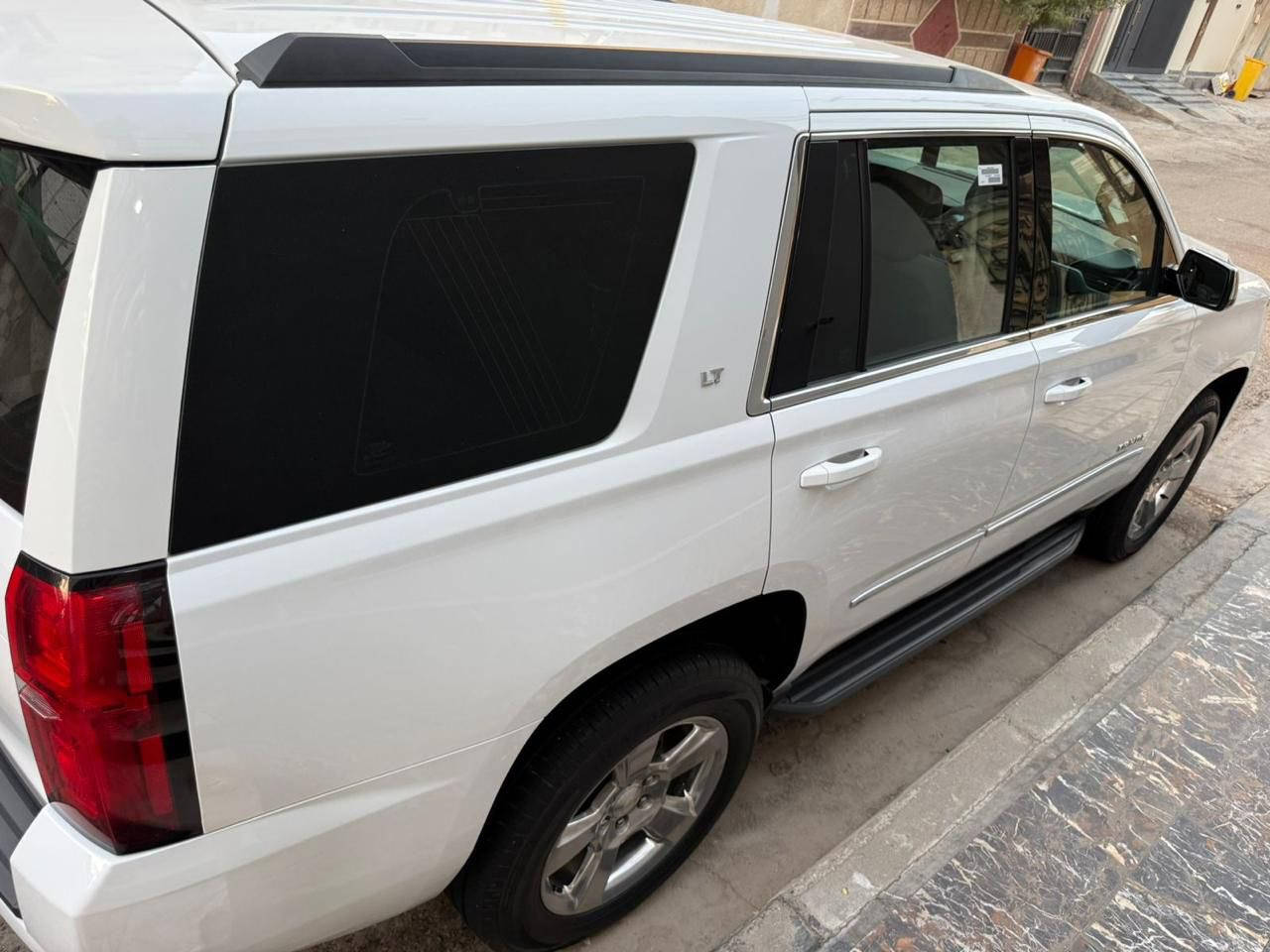 السلام عليكم تاهو موديل 2019 خليجي وكاله المنصور هزه ورقم بغداد الجديد بأسمي كفاله ضربه وتبديل وصبغ وبارد حته دعاميات مكينه وكير كفاله بدون فتح عله 
ماشيه 87KM حقيقي 
وضع الشركه جديده السياره
السعر:360
العنوان: بصره 
رقم الموبايل:***********
