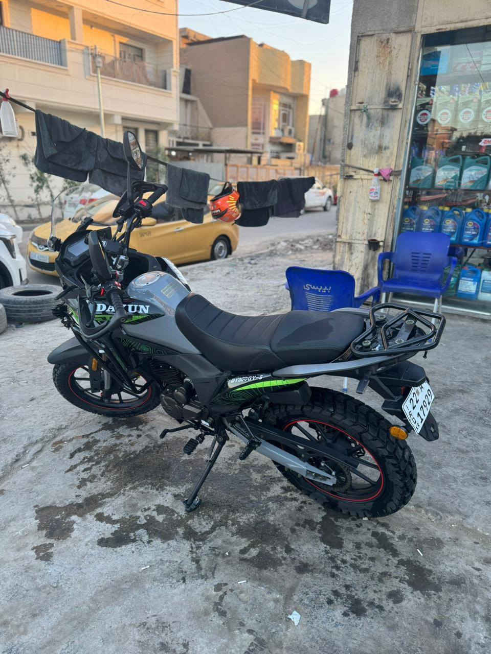 السلام عليكم دايواند افنجر موديل 26 ماشية 500
مرقم اربيل شركة بعدني ممحولها بأسمي اخذك لشركة تحول ثاني يوم شرط الفحص  وين ميعجبك تحرك تطلع ((كفالة عامة))
بغداد : الطالبية ***********
