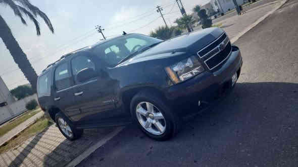 السلام عليكم
للبيع او المراوس
تاهو ٢٠١٤ اصل
رقم بغداد انكليزي جديد
فحص وهزه جديد
كراسي جلد كهرباء هيترات ميموري
سكليتر كهرباء
حساسات خلفيه
مري شفط
شاشه وكامره
تخم تاير جديد
ماشيه ١٤٠ الف حقيقي
السياره بيها ٤ قطع كلير
للمعلومات
***********
العنوان بغداد 
الخاص معلق مغلق
