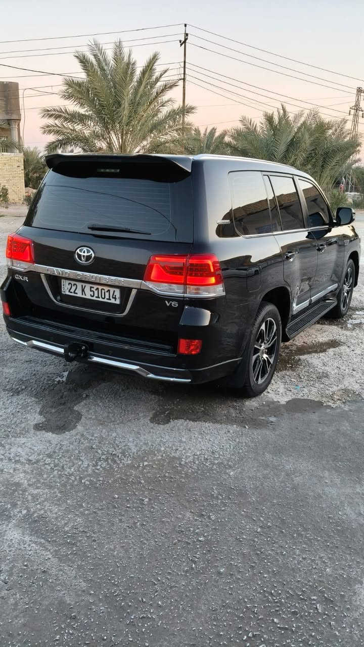 السلام عليكم 
السعر (($490))وبيها مجال للشراي 
***********
***********
سياره لاندكروز2018 سنويه مجدده رقم نكليزي اربيل سياره كفاله عامه من دعاميه للدعاميه فول موصفات سياره جديده 6سلندر علمآان السياره مضلله 80٪ مخوله بلتضليل سياره ماشيه 48 الف حقيقي جديد للاستفسار الاتصال على الرقم التالي 
المكان/ذي قار/ مركز المحافظة
