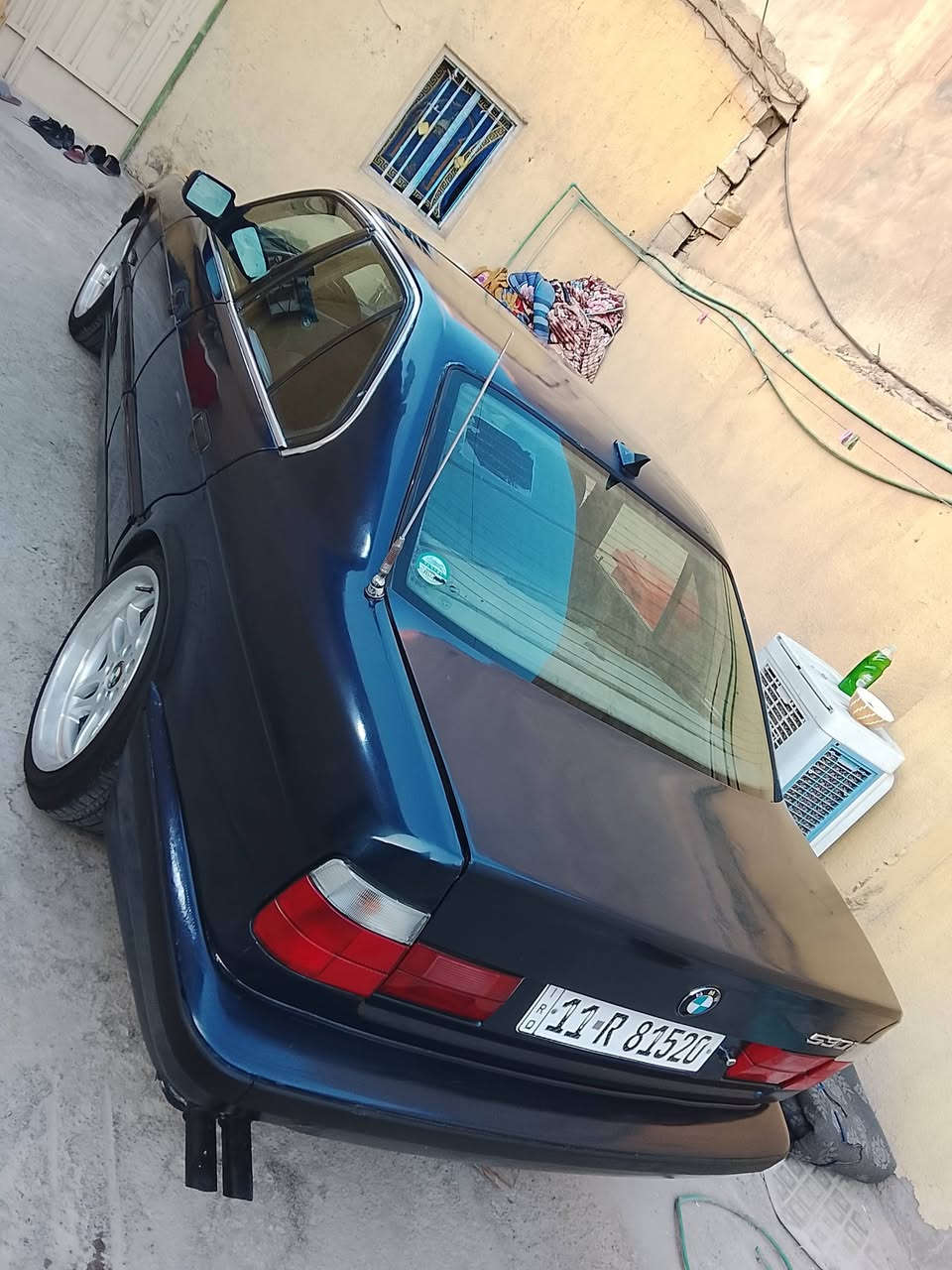 BMWسياره جاهزه خير من لله مكينه وكير خير من لله رقم انكليزي مصفرا السنويه 29 تخم تاير وره كهربائيات كله شغاله من الدعاميه للدعاميه مصبوغ جماليه مديل 91 احله من الصور 6سلندر غرفتهه خير من لله كير اوتماتيك.  السعر 48 وبيه مجال بسيط العنوان البصره الزبير ***********
