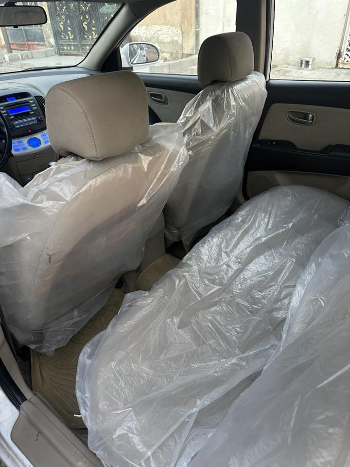 السلام عليكم 
ادوات ادوات ادوات
النترا 2009 دخول جديد توها داخله
متومه مضبوط رقم وسنويه اربيل 
السياره جديده بمعنى الكلمه 
مكينه كير تبريد حداده كله فول 
تبريدها ثلج ❄️ تبريد وتدفئة شغال
تبريد وتدفئة بل كشنات 
مكينه 1600 دكشن عالي 
سياره ناعمه حداده طوبه ما تحس بل طسه
تحكم ستيرن مرايا جانبي شفط دواخل بيجي 
غرفتها جديده بمعنى الكلمه كهربائيات كله شغال 
مكان السياره بصره 
 السعر 45$ وبيها مجال ***********
