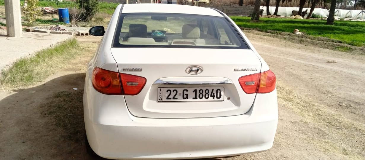 سياره موديل 2010 شمالي السياره جديده خير من الله مكفوله من الصبغ بيه شي بسيط فقط الدوسه الجوه الباب مرشوشه من أثر شخط.
السعر 118 وبيه مجال بسيط مكان السياره بابل مشروع المسيب
الاتصال ***********
