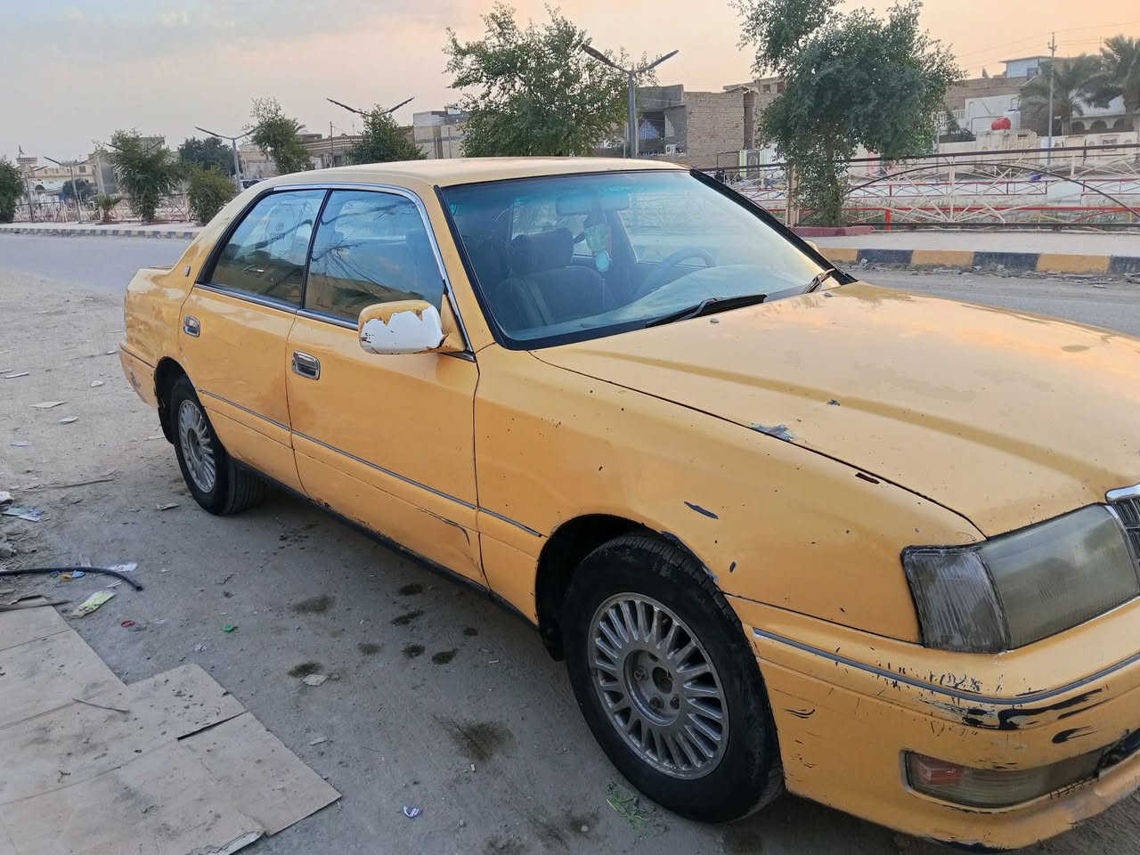 راس الثور موديل 2000 سياره جاهز تخم تاير تبريد مكفولة من ضربة القوية من الكصه  وكالة عامه السعر 55 وبيها مجال ***********
