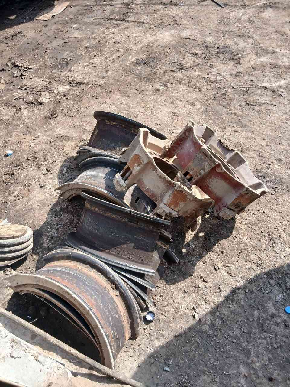 سلام عليكم وياله وبراميخ ابو سته اربعه وثنين أمامي هدعش ويل مكلف بنشر ***********
