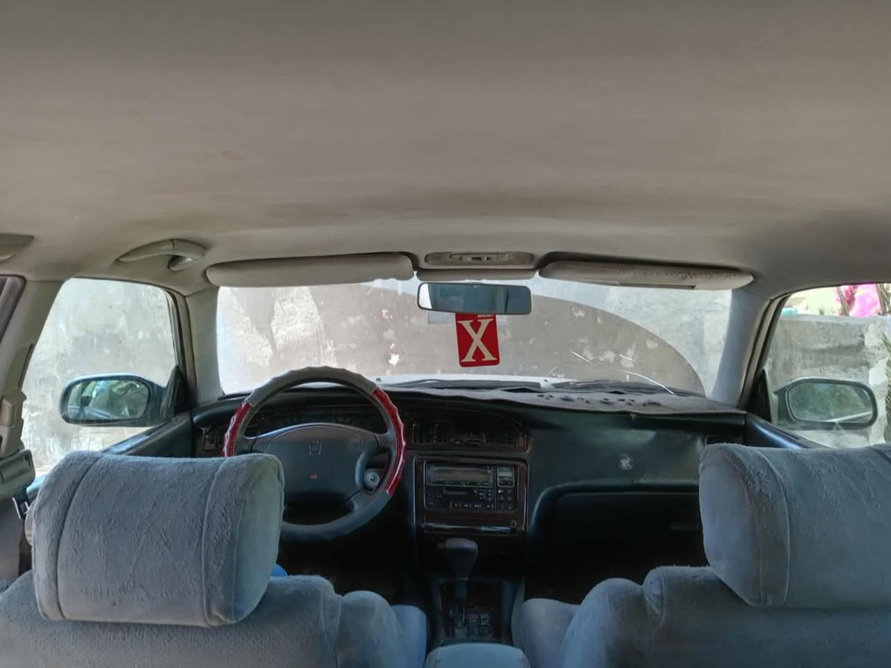 سلام عليكم سياره بطه موديل 91رقم كربلاءمداور ثاني يوم سياره مكفوله من الضربه بيه فقط صبغ جماليه سياره نضيفه حيل محرك 3000vttتبريد  قطعتين نقص كمبريسر فقط  مكان سياره كربلاء سعر سياره55 رقم الهاتف ***********
