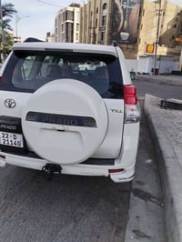 ماكنه ٤٠٠٠ مكفوله من الصباغ فقط الدعامات ماشيه ٢٦٠٠٠كيلو رقم أربيل الا...