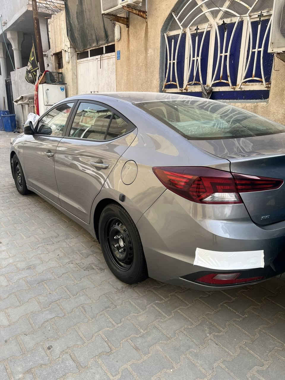 السلام عليكم انتره مديل 20 سياره وارد امريكي حادث امريكا دعاميه وبنيد راجع نفسه وبل عراق بيه صبغ ٣ قطع جاملق امامي وباب سياره بدون دواخل كله ليبل واحد سياره مكينه 2000دوش كير اي تي مكينه كير حداديه تبريد كله جاهز سياره حره رقم بغداد مكاني بصره تنومه شراي يتصل *********** سعر 112
