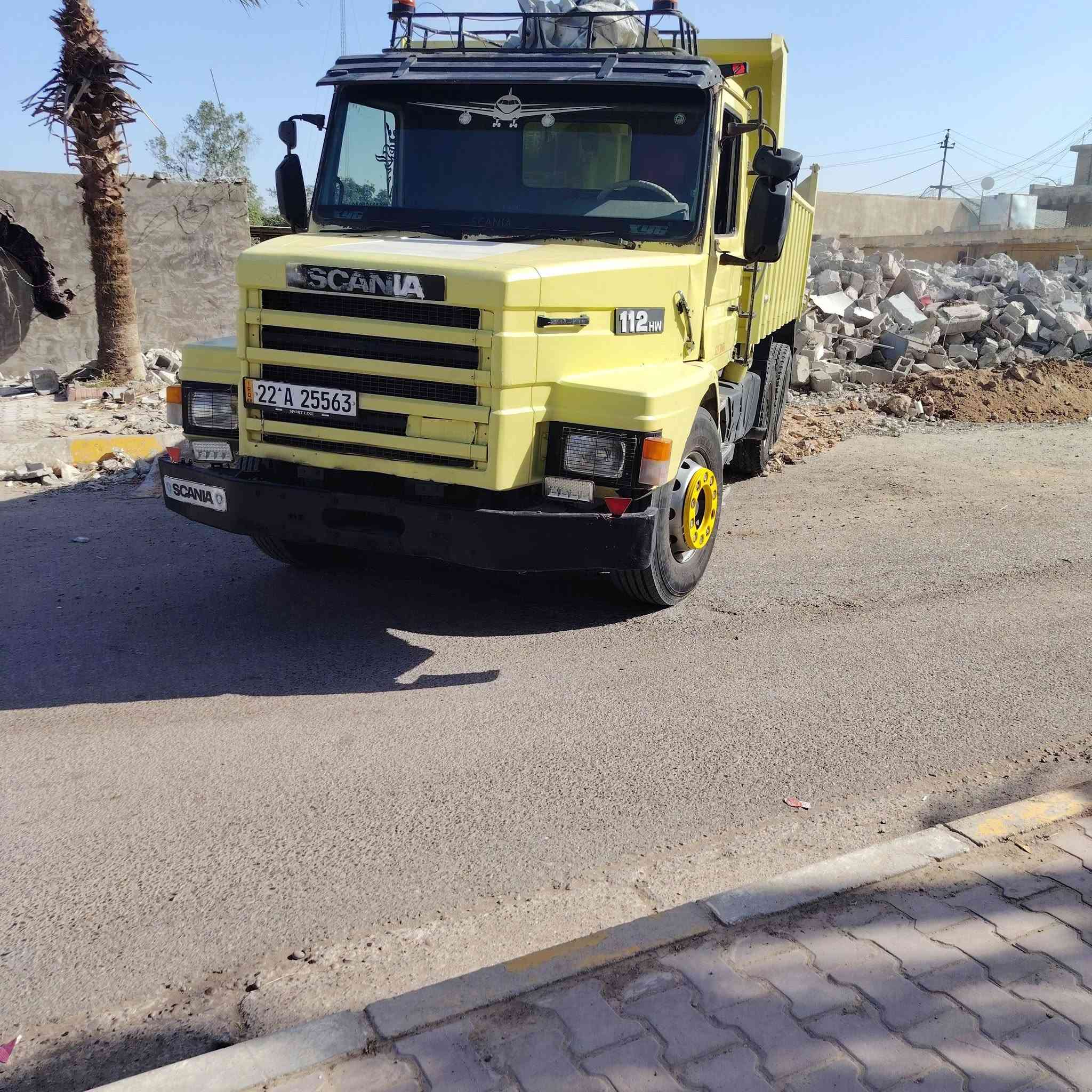 سلام عليكم قلاب سكانيا 112 للبيع
سيارة مجموعه كير محرك كله شرط رقم انكليزي
***********
***********
