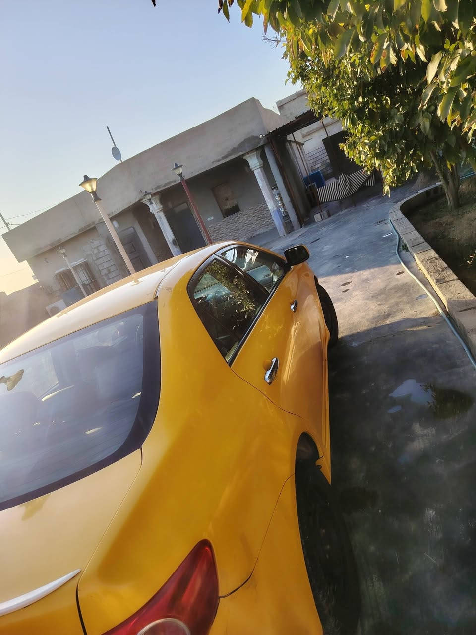 كورلا 2012 خليجي سنويه جديد رقم جديد محرك كير بالشرط دفتر بانزين  مابيها ولا قطعه فقط تعديل  تكحيل السياره كلش قليل .السعر 124وبيها مجال
***********
