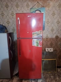 ثلاجات البيع نضافه 100/100 مستخدم شي قليل اخو جديد تبريد خير من الله ش...