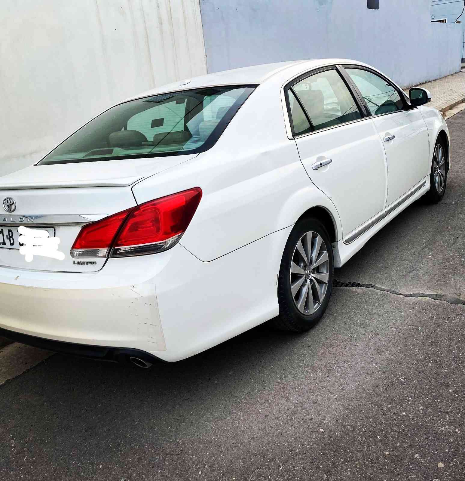 السعر 155
أفلون 2011  امريكي
فول مواصفات Limited  
فتحه  بصمة  كامره

بيها صفحة مصبوغه بأمريكا    اثر شخوط 

مكان السيارة  واسط/الكوت 

***********
