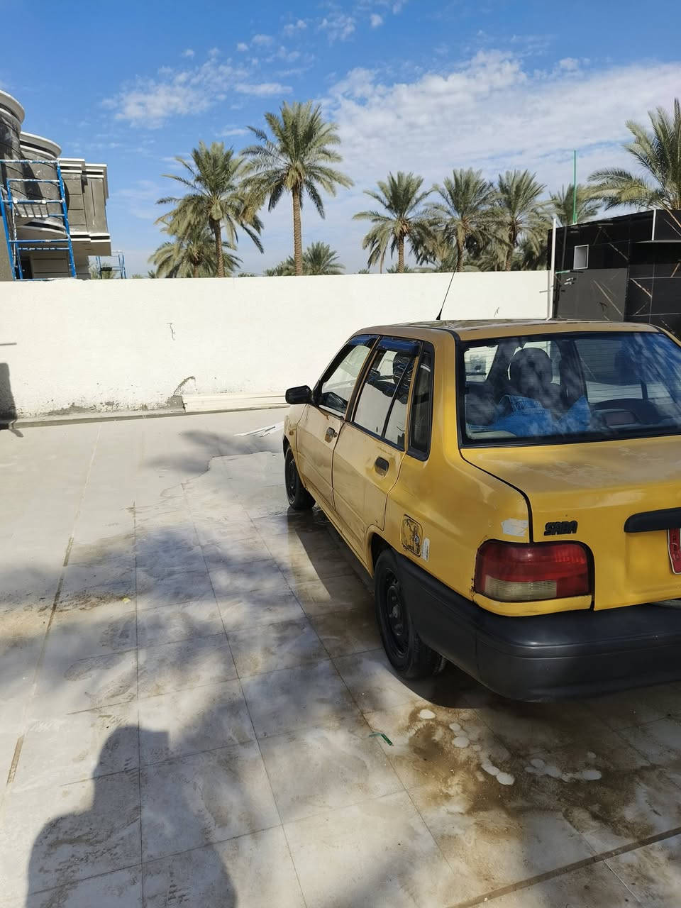 سايبا للبيع موديل 2011
سنوية لل28 كير جديد محرك يبخر 
كشنات تحوير مال كية ريو 
تأخذها مصفرة هيئة وغرامات 
ب 18وررقة  
***********
