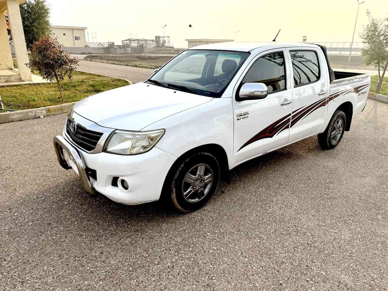 سلام عليكم هايلوكس 2014 رقم ميسان مميز كير عادي مكفوله كفاله عامه لا فتح ولا صبغ ولا بارد ولا شخط المكينه والكير برغي ما مفتوح بيهن السياره على وضع الشركه السعر 190$ وبيها مجال قليل 
ما متواجد على الفيس مكان السياره ميسان
***********

***********
