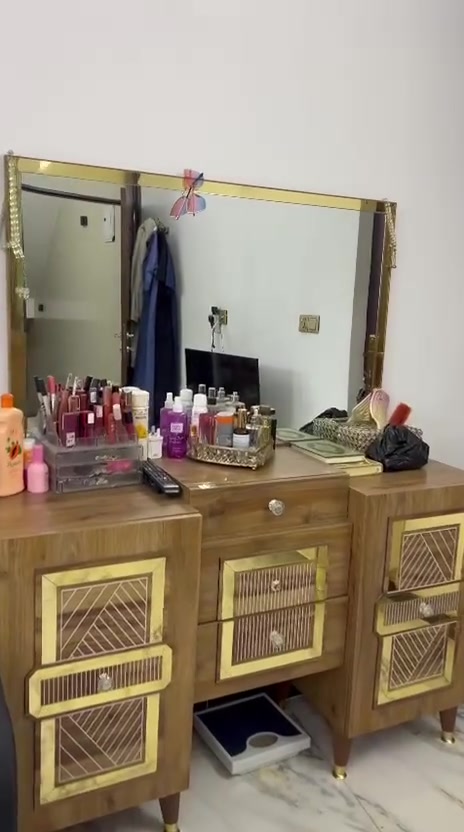 سلام عليكم سعر الغرفه ٧٥٠واخذته مليون ٣٠٠تركي اصلي لتواصل مازنجر


**إذا كنت صاحب هذا الإعلان وتريد حذفه لأي سبب، رجاءا أرسل رسالة إلى الدعم الفني**