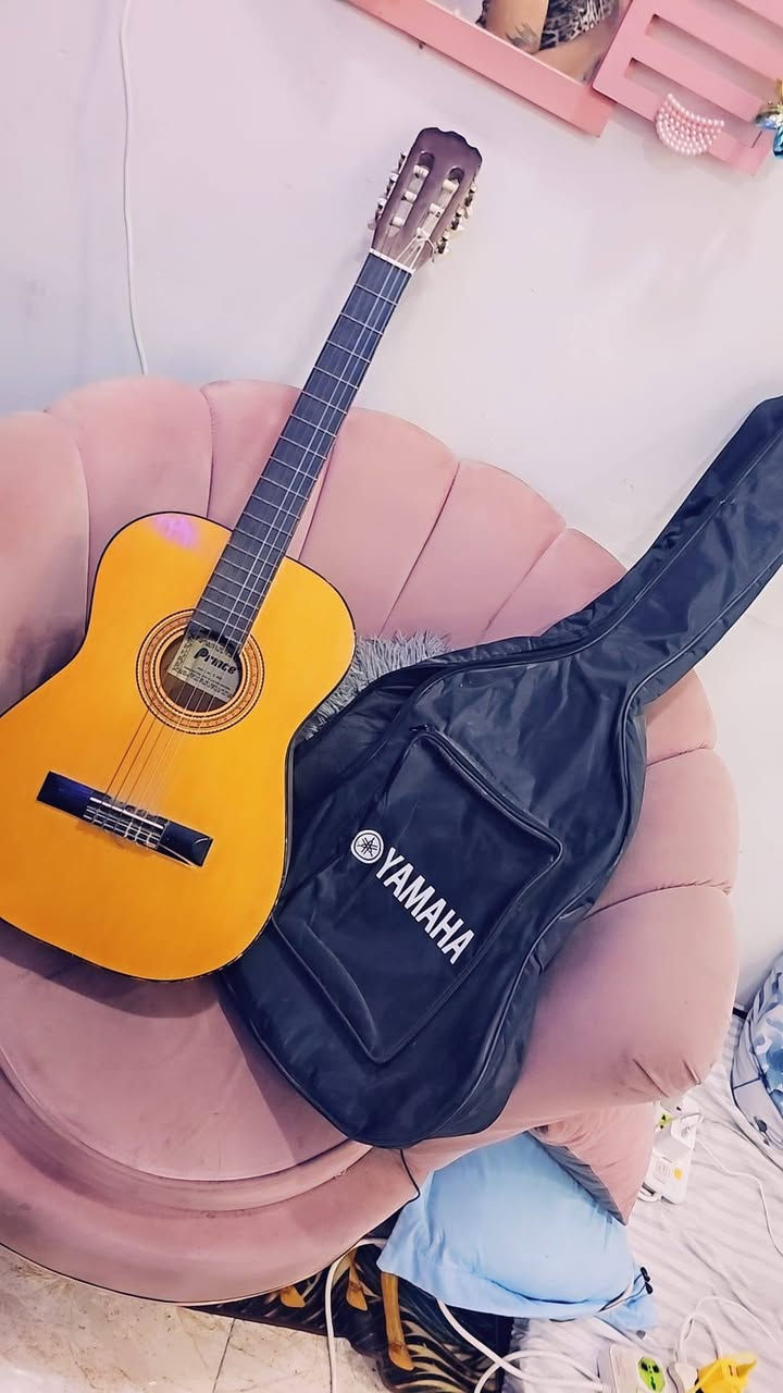 للبيع غيتار مع جنطه مالته اصلي فخم السعر 75


**إذا كنت صاحب هذا الإعلان وتريد حذفه لأي سبب، رجاءا أرسل رسالة إلى الدعم الفني**