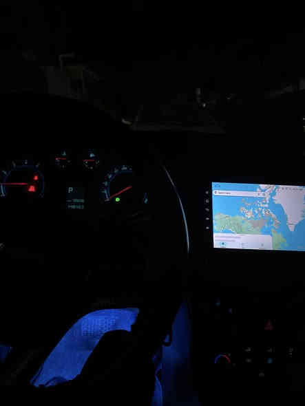 سلام علیک شوفرلیت کروز ٢٠١٢ خلیجی 
ماشیە ١٤٨ الف حقیقی💯
١ قطع سبغ بدون ضربە
١ پارچە سبوغ بێ لێدران 
گێڕ و محرک بشرط 💯
شاشە ئایپاد
ABS✅
تحدید سرعة✅
داخیلی شین و ڕەش🔵⚫️
٤ تایە نوێ بەسترایە 
سەنەوی نوێیە هەزە و فەحس کرایە ✅
٢ سویج بلادی📦
تبرید بشرط
سعر:٧٦ وەرەقە مەجالەکی زۆر کەم
***********
