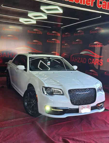 اوباما 2023 S
ماشية 14 فقط
فور ويل 6 سلندر 
فوول مواصفات 
كاتي بدون رقم تترقم شمالي ( اربيل دهوك سليمانية )

بانوراما 
رادار جانبي ( نقطة عمياء )
حساسات أمامية وخلفية 
اشاير مري
كشن خزن ميموري 
مرايات قلابة مع البك 
كشنات تدفئة وتبريد 
دبل لحية شركة 
سستم سماعات الباين مع دمام بالصندوق 
شاشة ابل كار بلي واندرويد اوتو 
تشغيل عن بعد 

جاملغ صبغ ومكان تعديل 

السعر : 270 وبيها مجال 
مكان السيارة دهوك 
***********
***********
اتصال أو واتساب
