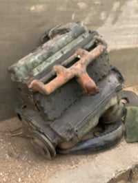 مكينة ابو ردين شغاله  بيها خيط بخار كامله هيه تفرعاتها السعر 800 بيها ...