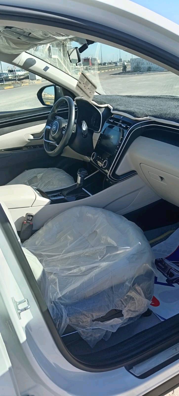 سيارة توسان للبيع خليجي والمواصفات فول 
كفالة عامة من الدعامية للدعامية 
مكان البصرة القبلة حي المهندسين 