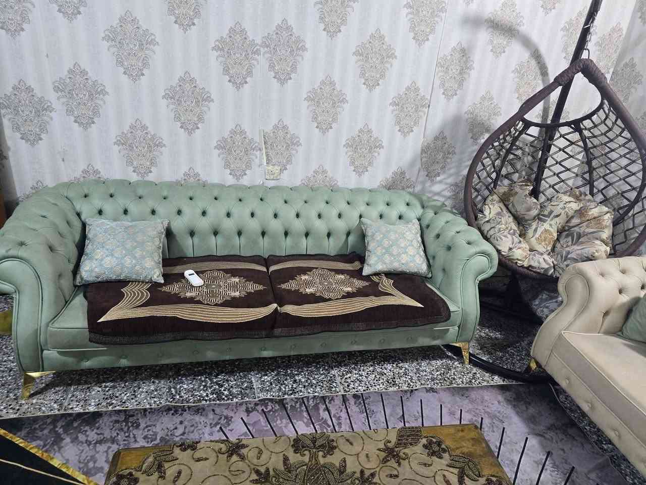 تخم ٨ مقاعد ماركة برونز
نضيف جدا 
سعرة ٦٠٠


**إذا كنت صاحب هذا الإعلان وتريد حذفه لأي سبب، رجاءا أرسل رسالة إلى الدعم الفني**
