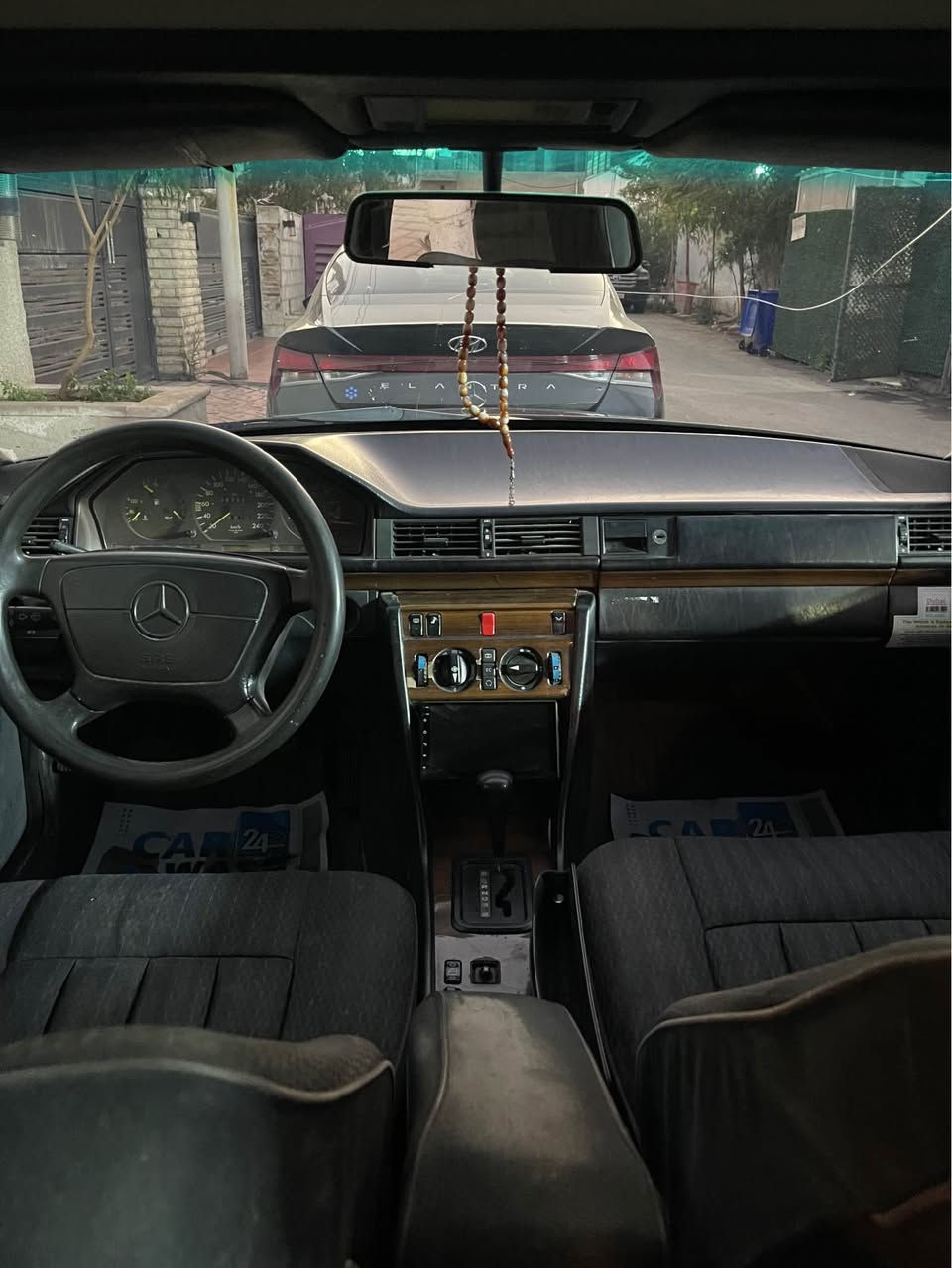 مرسيدس دب موديل 91
رقم بابل بسمي
مكينة وكير بلااد
تبريد تدفىة شغال
السعر 57 وبيهه مجال
مكان بغداد 
*********** بغداد, العراق
