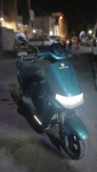 دراجه شحن للبيع بطاريات عدد 6/ سرعتها 100✨️ نضافة فول ومستعمل قليل👍 ال...