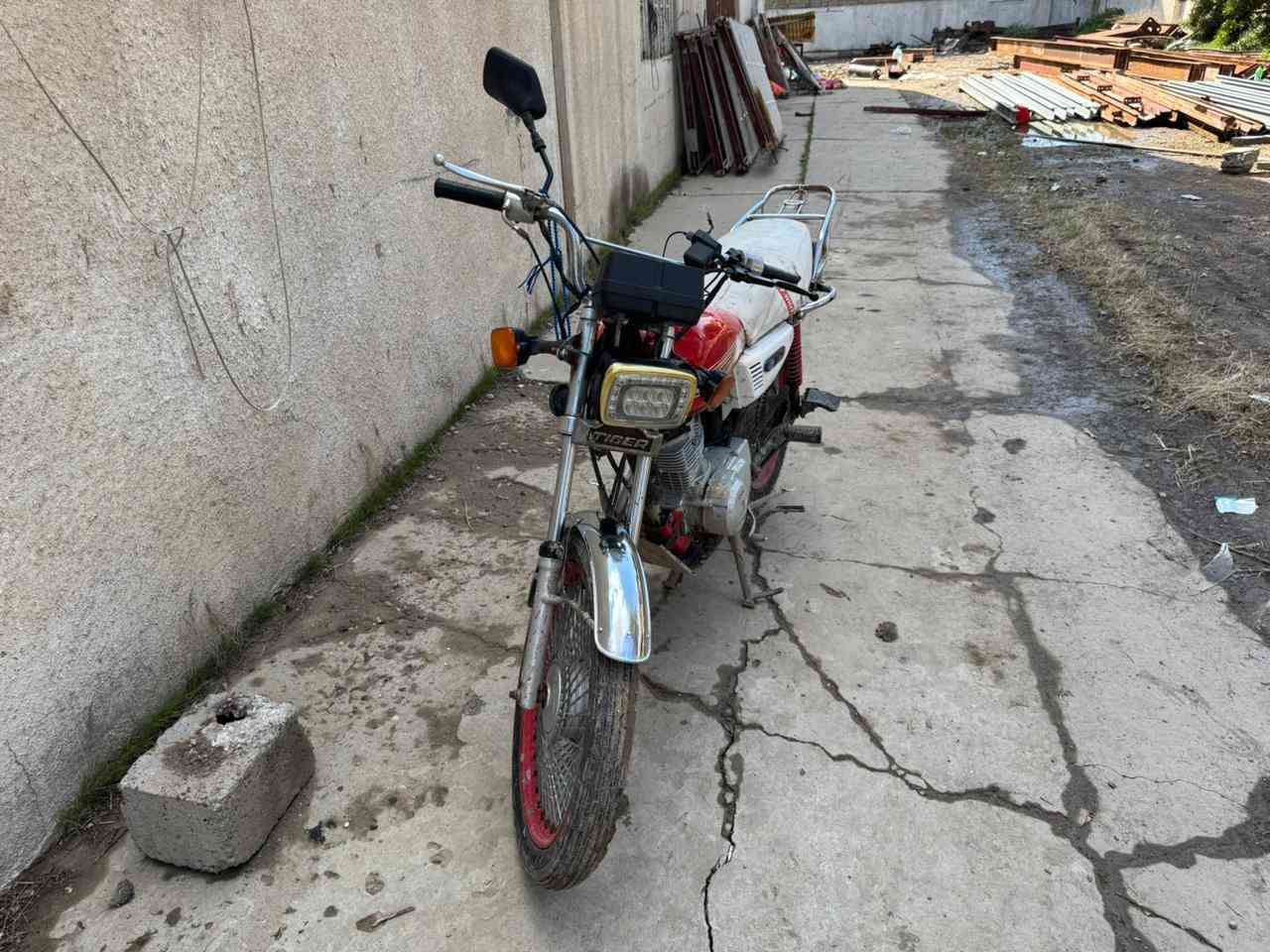 إعادة نشر بسبب الوعود الكاذبه تايكر موديل 21 اصولي أوراق كامله تترقم كمرك مدفوع سعر 450 بيه مجال شراي راسل مو شراي لادوخني ولا ادوخك تواصل 0787690587


**إذا كنت صاحب هذا الإعلان وتريد حذفه لأي سبب، رجاءا أرسل رسالة إلى الدعم الفني**