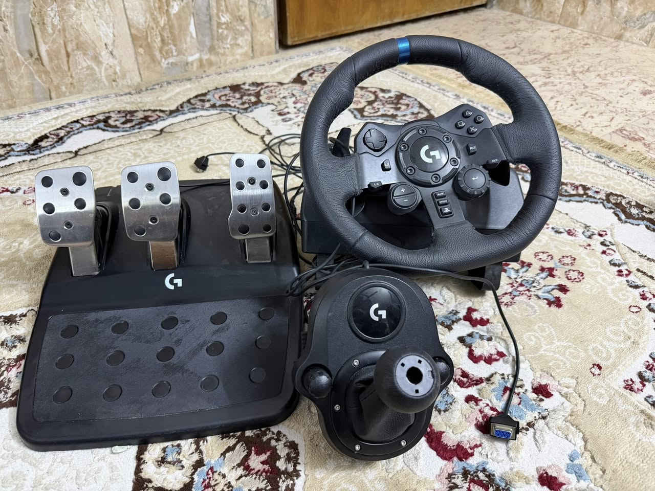 السلام عليكم بلي فايف سلم نضيف مع  جوستكين ملحقاتة  اقراص سبايدر مان فيفة 24 كلوافديوتي نيد فور سبيد دركسون G923   كيبورد ماوس ابيع كلهن سوة تريد ابيعلك بلي وحد دركسون وحد مكان بغداد الحرية ***********
