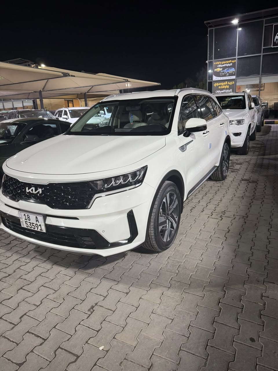 للبيع سورنتوموديل22السياره كفالة عامه بيه بارد بالباب شويه فقط جديده بمعنى الكلمه ماشيه 90حقيقي السياره ع وظع الشركه الشراي يتصل بي خير ويدلل السعر 265
اتصل ***********
