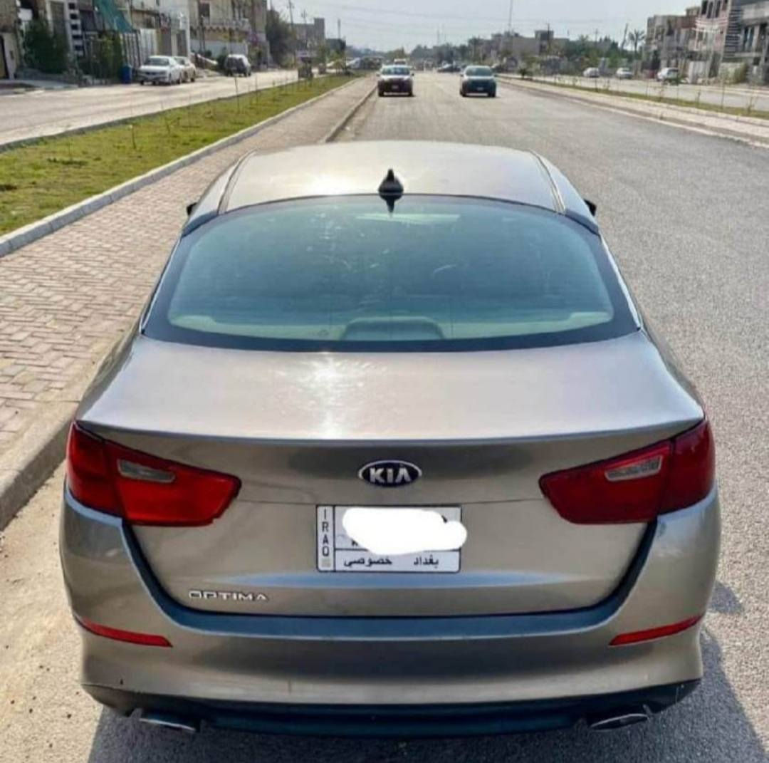 السلام عليكم كيا اوبتما امريكي محرك ٢٤٠٠ بيها الجاملغ الأمامي عكس السائق سرقه والجاملغ الخلفي بجهة السائق بيها منظومة غاز السعر ١٢٥ للتواصل ***********
