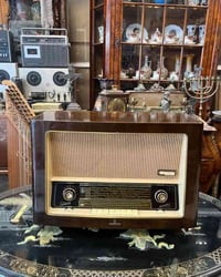 راديو انتيك شغال اف ام  قطعة نادرة 12 موجة العنوان بغداد الكسرة قرب مل...