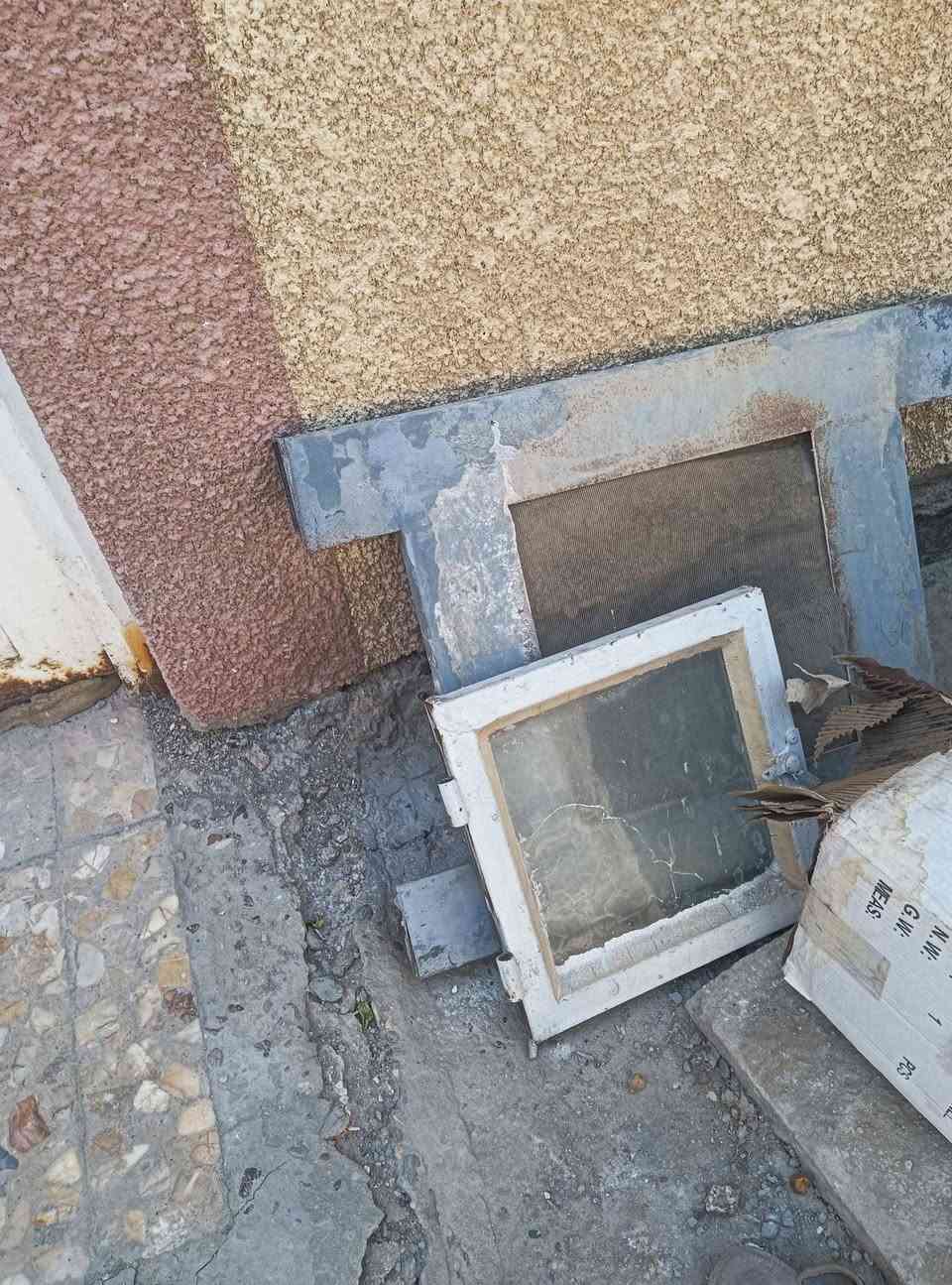 قيم السعر
والبعافيه .....2بوب.....2مغاسل....***********
