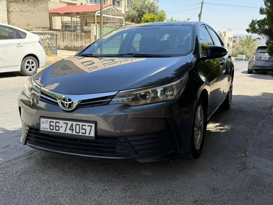 🔹𝐓𝐨𝐲𝐨𝐭𝐚 𝐂𝐨𝐫𝐨𝐥𝐥𝐚 2019.
0798486228 التواصل
السعر 11000
#تويوتا #كورولا 2019 بحالة الوكالة
وارد المركزية **
سعة المحرك : 1600cc
** اقتصادية وقود ممتاز +
ناقل حركة اتوماتيكي توبترونيك
لون فيراني

الاضافات:
* زجاج كهربائي
* مري كهرباء
* مسجل CD + 
* ⁠راديو اصلي
* مقاعد مخمل
* انارة هيلوجين
* كشافات نهارية
* مري كهرباء
* وسائد هوائية
* حاملة اكواب
* نظام قيادة رياضي (sport)
* سنتر مركزي للأبواب
* تحكم على المقود
* جنطات قياس 16 انش
* نظام مانع انزلاق ABS
* Airbag Sensors
* USB / AUX / 12V
والعديد من الاضافات
 
للإستفسار يرجى الإتصال على الرقم التالي 0798486228


**إذا كنت صاحب هذا الإعلان وتريد حذفه لأي سبب، رجاءا أرسل رسالة إلى الدعم الفني**
